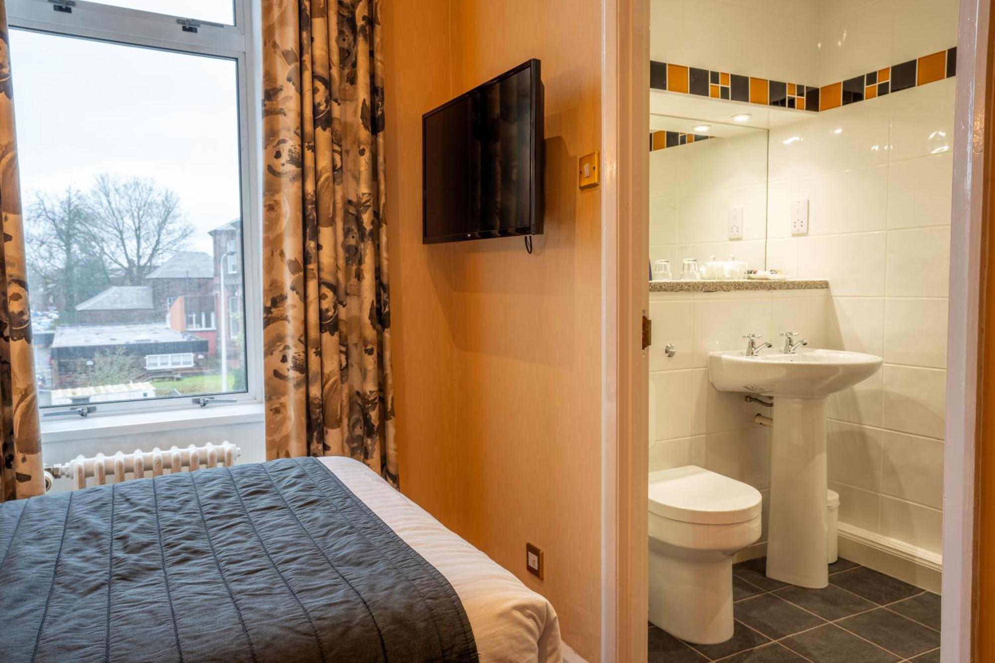 Cairndale Hotel & Spa Dumfries Exterior foto